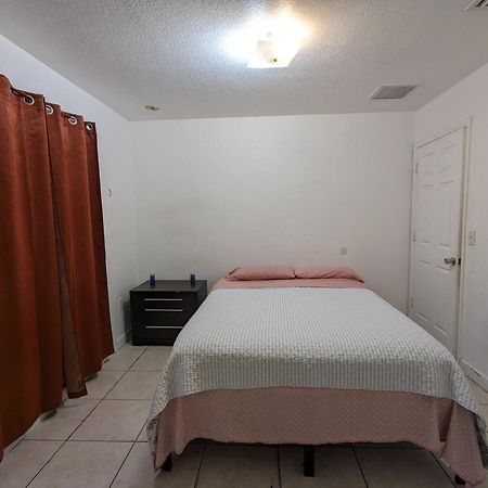 Hostel Milusol Miami Shores Exteriér fotografie