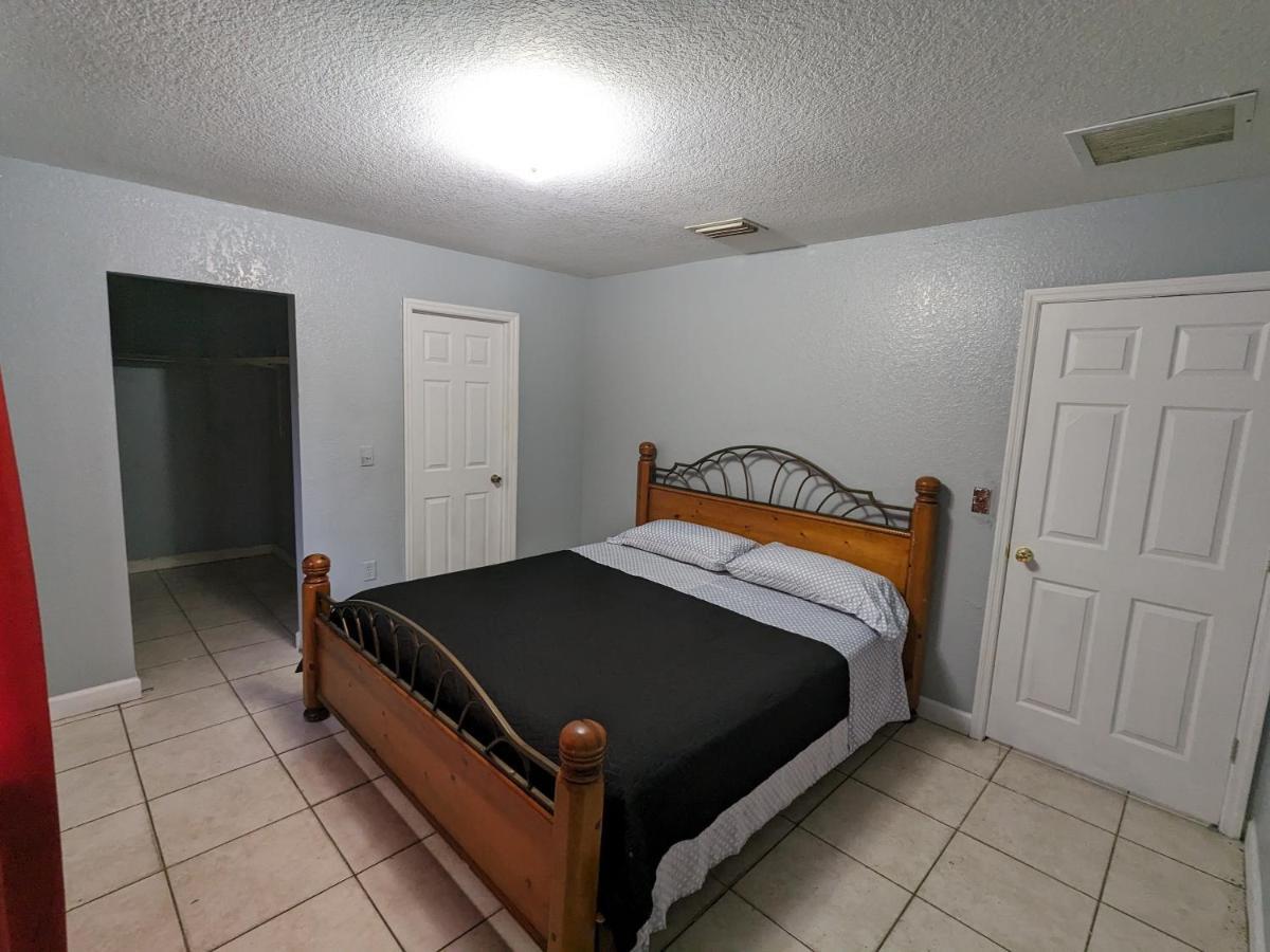 Hostel Milusol Miami Shores Exteriér fotografie