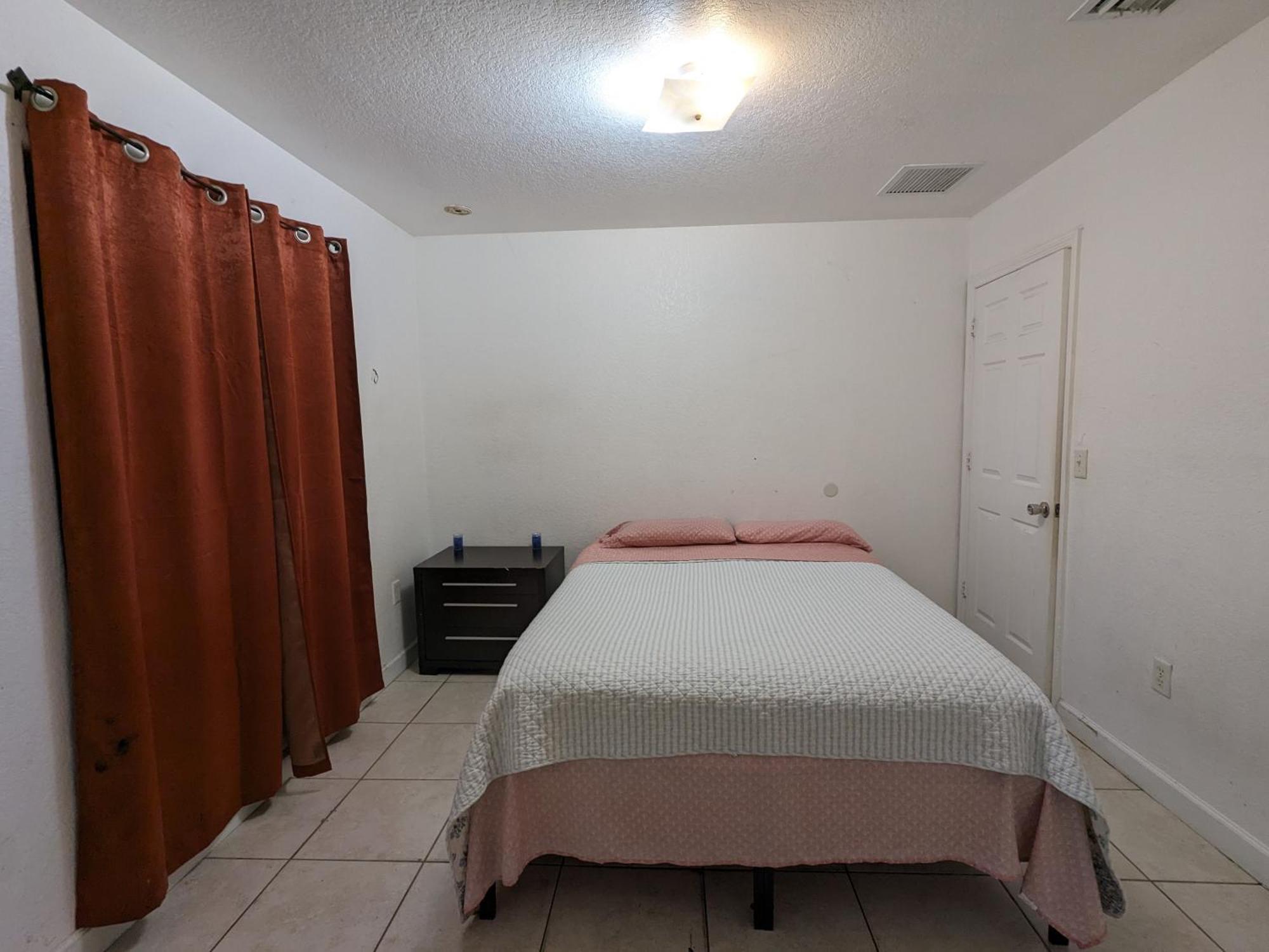 Hostel Milusol Miami Shores Exteriér fotografie